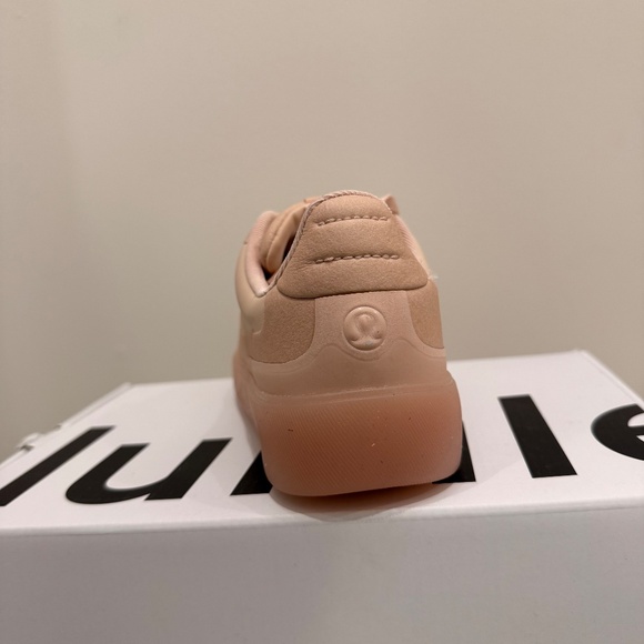 Lululemon city sneakers - Picture 3 of 3